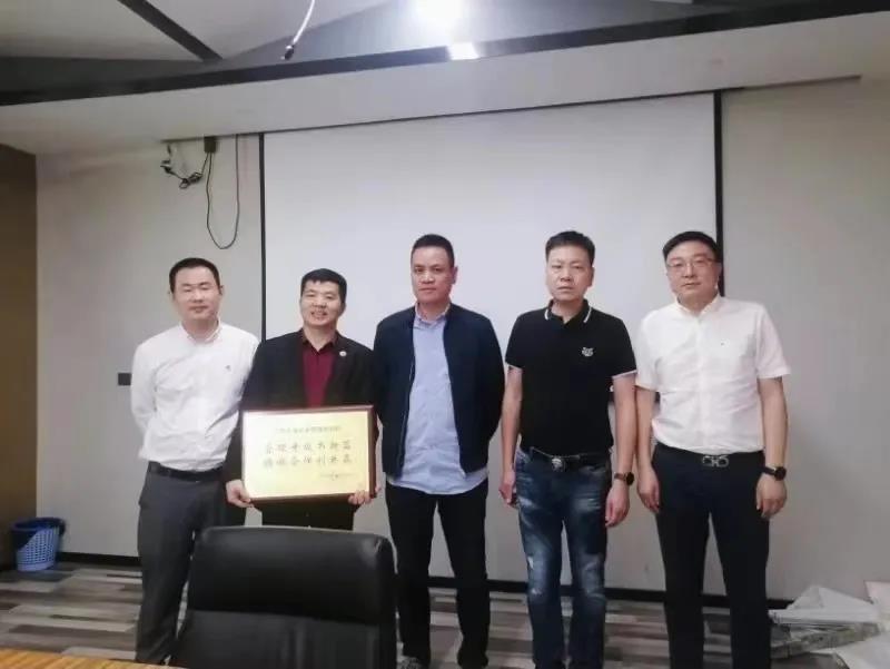 浙江深?yuàn)W科技有限公司 浙江深?yuàn)W科技有限公司