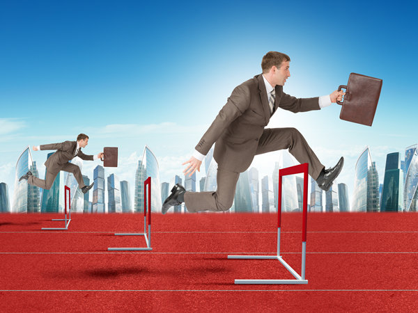 人才引進與培養(yǎng)：打造高效人才隊伍，提升企業(yè)競爭力