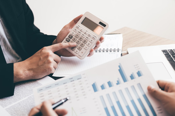 精準(zhǔn)預(yù)算，助力企業(yè)決策：實(shí)現(xiàn)長(zhǎng)遠(yuǎn)發(fā)展目標(biāo)的關(guān)鍵