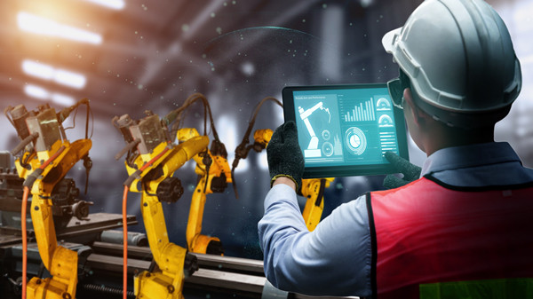 制造業(yè)管理引領(lǐng)企業(yè)質(zhì)量提升，打造高品質(zhì)產(chǎn)品與服務(wù)