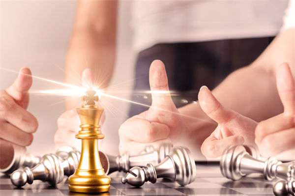 戰(zhàn)略咨詢創(chuàng)新驅(qū)動(dòng)，激發(fā)企業(yè)活力，鑄就長(zhǎng)青基石