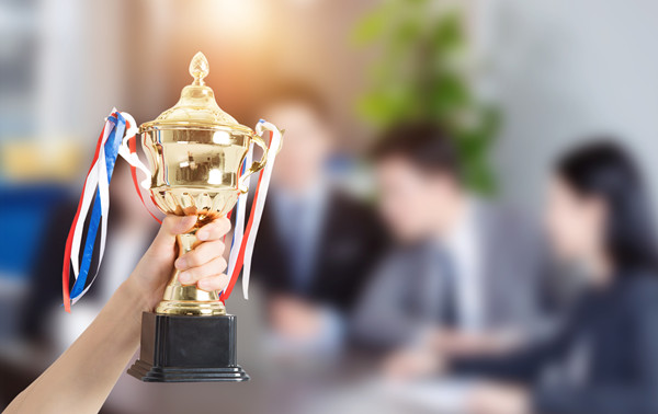 人才激勵(lì)與留任策略，構(gòu)建企業(yè)人才生態(tài)與核心競(jìng)爭(zhēng)力