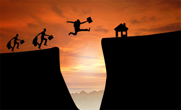 創(chuàng)新企業(yè)管理思維，激發(fā)員工潛能，推動(dòng)企業(yè)騰飛