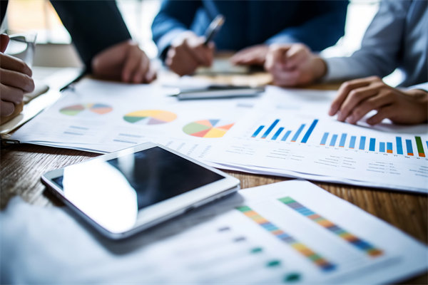 企業(yè)如何通過上年度的結(jié)果，修正下年度的經(jīng)營計(jì)劃？