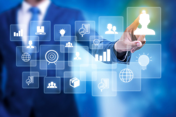 競爭對手動態(tài)如何影響我們的年度經(jīng)營策略布局？