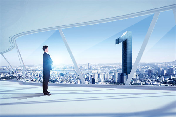 在戰(zhàn)略規(guī)劃實(shí)施中，如何確保資源有效配置與利用？