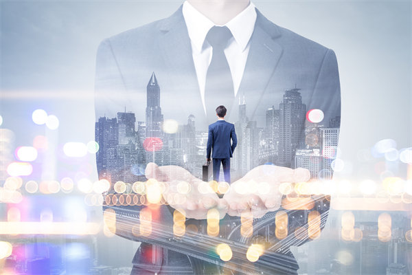 集團(tuán)管控如何平衡創(chuàng)新與穩(wěn)定，推動(dòng)可持續(xù)發(fā)展？