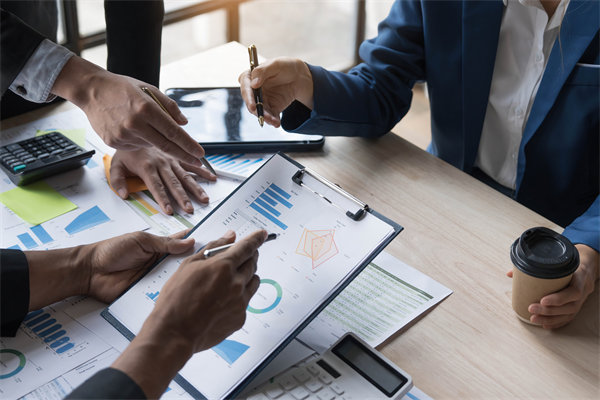 信息流通障礙：如何確保集團(tuán)內(nèi)部管控信息的暢通？