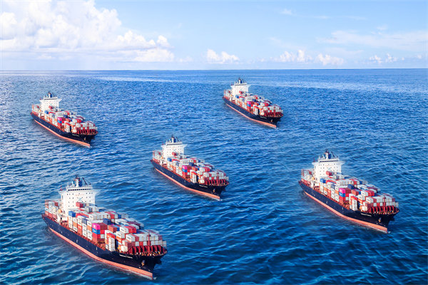 在全球化競(jìng)爭(zhēng)下，企業(yè)應(yīng)如何優(yōu)化組織規(guī)劃策略？