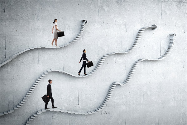 如何平衡員工個人績效與企業(yè)整體目標，實現(xiàn)雙贏？