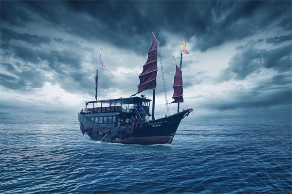 在全球化競爭中，企業(yè)如何制定有效的戰(zhàn)略管理策略？