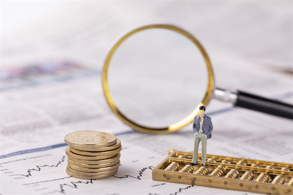 集團管控中，如何有效實施風險管理以保障企業(yè)穩(wěn)健發(fā)展？