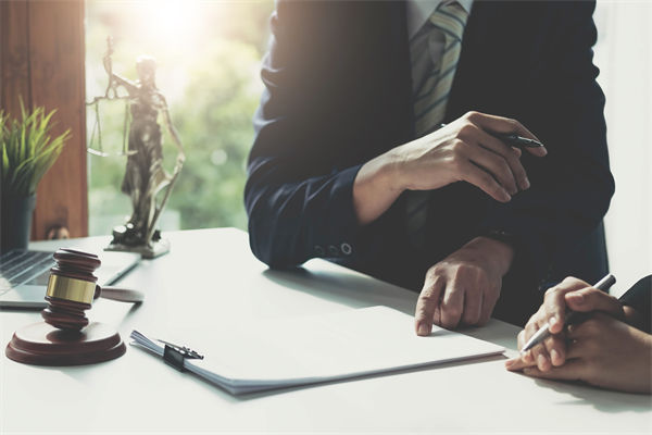 勞動(dòng)關(guān)系管理中，如何避免糾紛，構(gòu)建和諧環(huán)境？