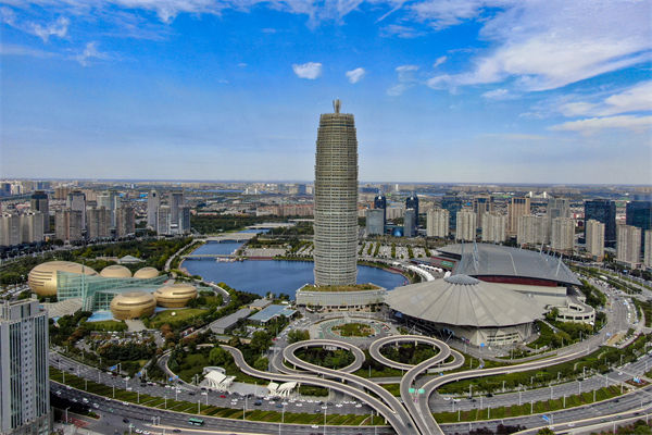 鄭州戰(zhàn)略咨詢公司如何為企業(yè)定制長遠(yuǎn)發(fā)展規(guī)劃？