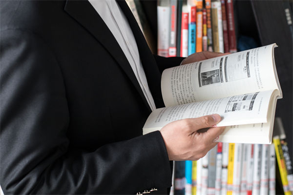 在快速變化的市場(chǎng)中，集團(tuán)管控如何保持靈活性？