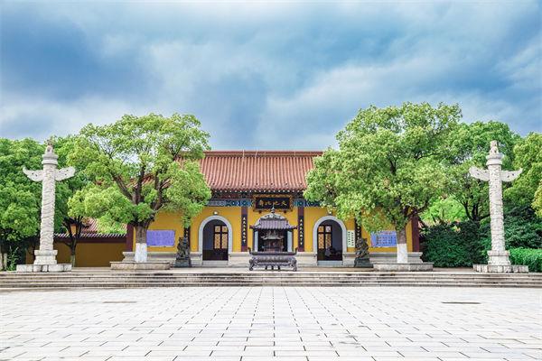 南昌年度經(jīng)營(yíng)計(jì)劃咨詢(xún)公司如何為企業(yè)定制全年發(fā)展藍(lán)圖？