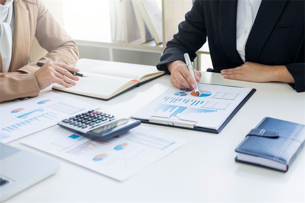 如何構(gòu)建以預(yù)算為核心的企業(yè)文化，促進(jìn)全員參與？