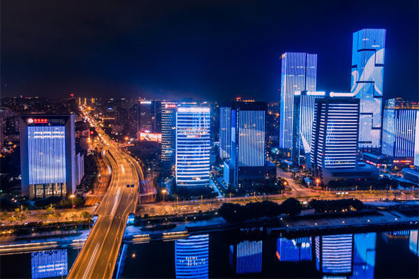 企業(yè)如何借助福州咨詢公司優(yōu)化薪酬結(jié)構(gòu)以激發(fā)員工動(dòng)力？