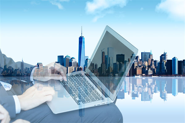 如何通過戰(zhàn)略管理提升企業(yè)的核心競爭力和市場份額？