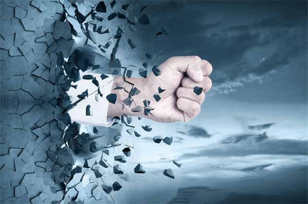 全球化競爭下，企業(yè)管理如何保持靈活與創(chuàng)新？