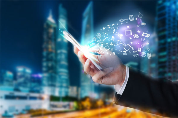 薪酬保密惹爭議，透明化管理能否化解員工信任危機？