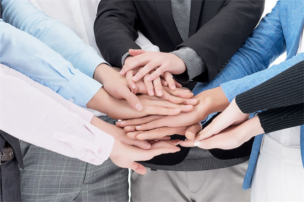 員工對文化認同感低，怎樣打造有凝聚力的企業(yè)文化？