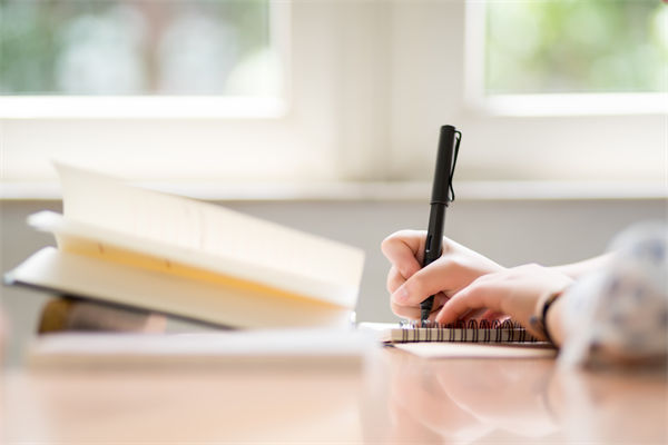 文化管理考核失效，員工參與度低，如何重塑激勵(lì)機(jī)制？