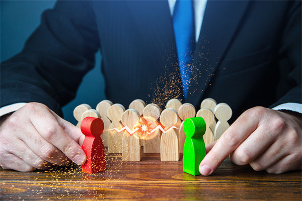 新老業(yè)務(wù)沖突不斷，企業(yè)戰(zhàn)略管理如何平衡布局？