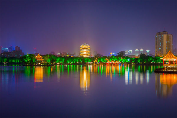 營銷轉化率低迷？濟南營銷咨詢公司如何精準打通獲客變現(xiàn)鏈路？