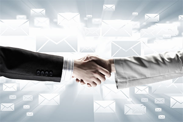 文化口號(hào)沒(méi)人信，問(wèn)題出在價(jià)值觀還是管理層？