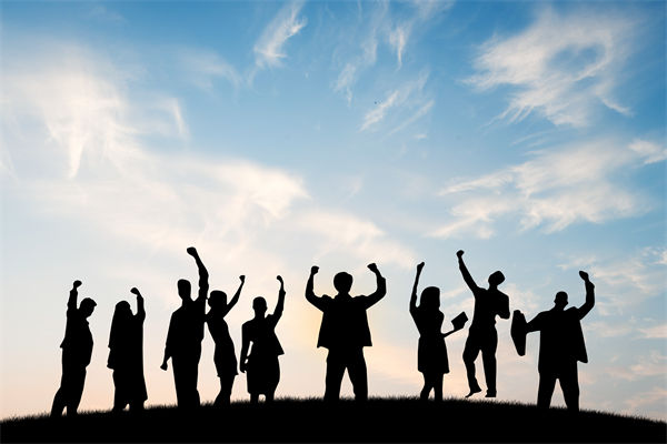 目標年年改，是環(huán)境變太快還是規(guī)劃沒抓底層邏輯？