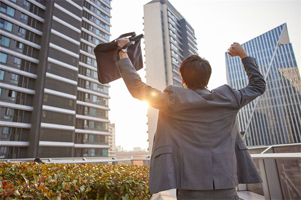 企業(yè)文化分析：為什么越來越多年輕人愛上丑娃娃？