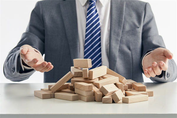 企業(yè)的績(jī)效層層加碼，是激發(fā)斗志還是逼走人才？