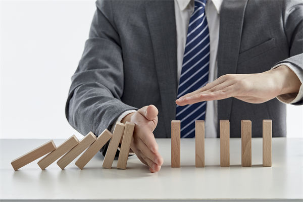 企業(yè)為保預(yù)算平衡砍項(xiàng)目，錯(cuò)失發(fā)展機(jī)遇，值得嗎？