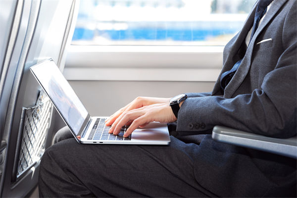 高鐵站下架泡面不如站臺(tái)禁吸煙，組織規(guī)劃管理啟示