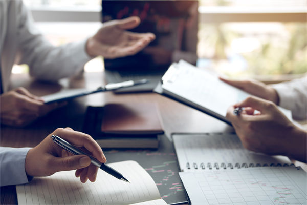 追求短期績(jī)效狂歡，企業(yè)正在付出哪些隱性代價(jià)？