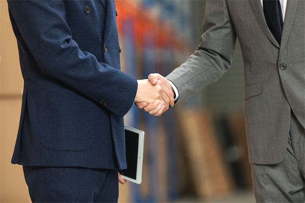 精益生產(chǎn)管理咨詢公司，能幫工廠減少浪費(fèi)降成本嗎？